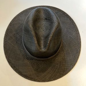 Janessa Leone Medium Straw Black hat
